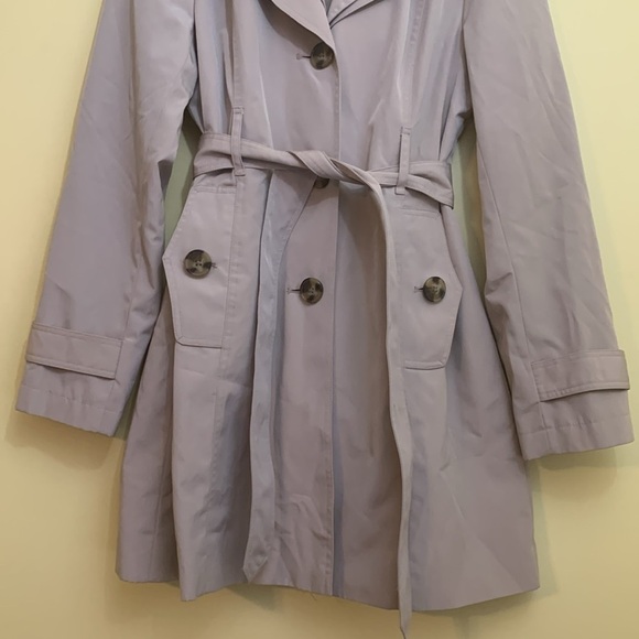 London Fog Classic British Khaki Belted Button Down Water-Resistant Trench Coat - Picture 3 of 16